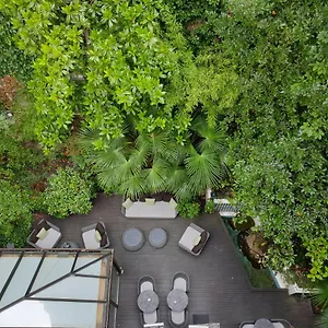 **** Hotel Garden-elysée Francia